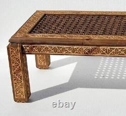 Cedar carved moroccan wooden mousharabia lattice artwork table for living room