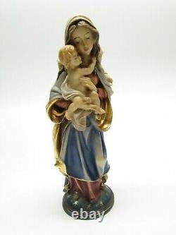 Madonna with Child Jesus Beautiful Woodcarving of Virgin Mary Wooden Statue