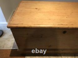 Old Antique PINE CHEST, Wooden TRUNK, Coffee TABLE, Toy Storage Vintage Tool BOX