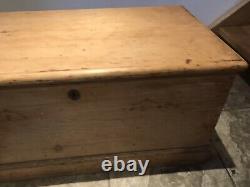 Old Antique PINE CHEST, Wooden TRUNK, Coffee TABLE, Toy Storage Vintage Tool BOX