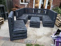 Pallet garden furniture seats and a table, additional side tables and bars